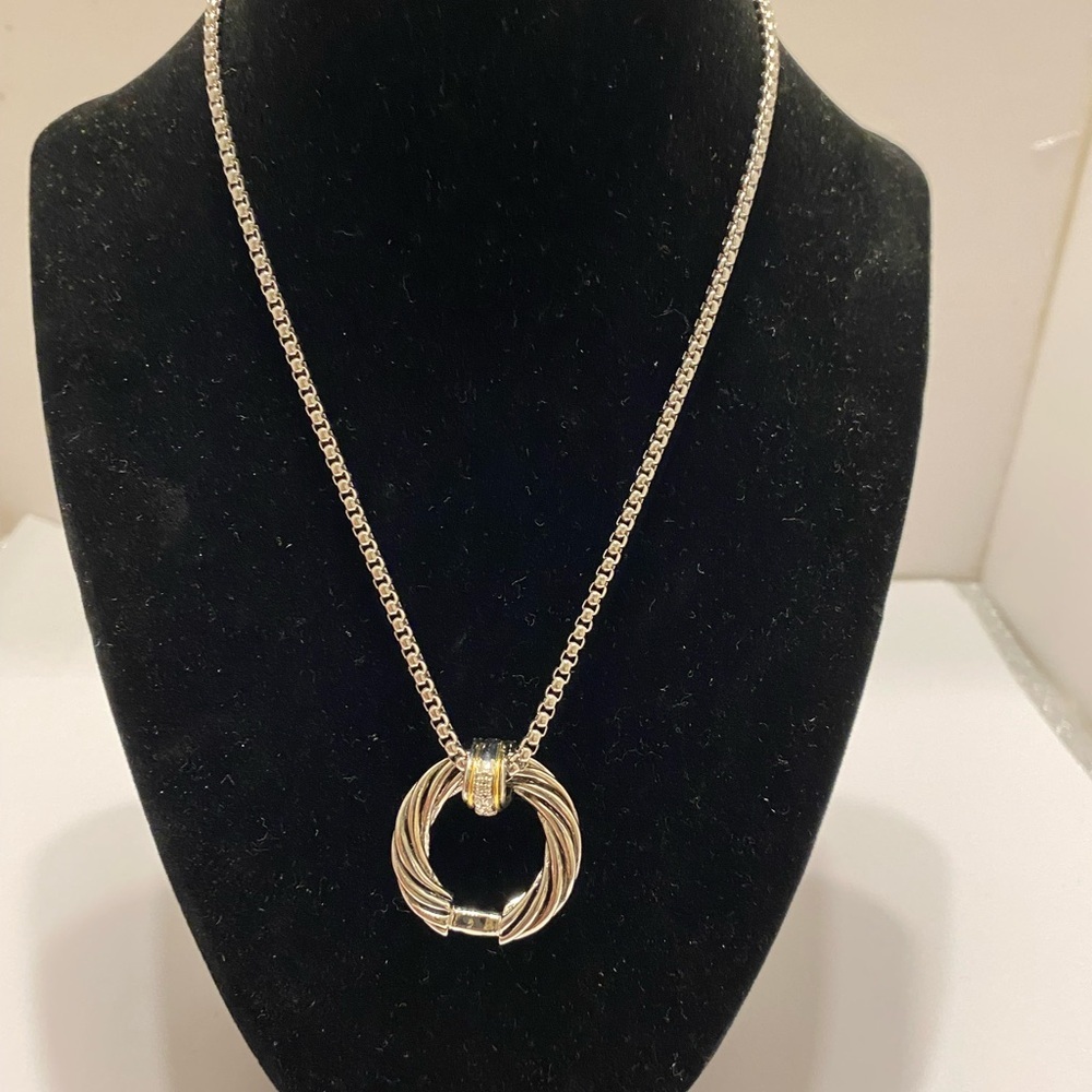 NECKLACE - Picture 2 of 7